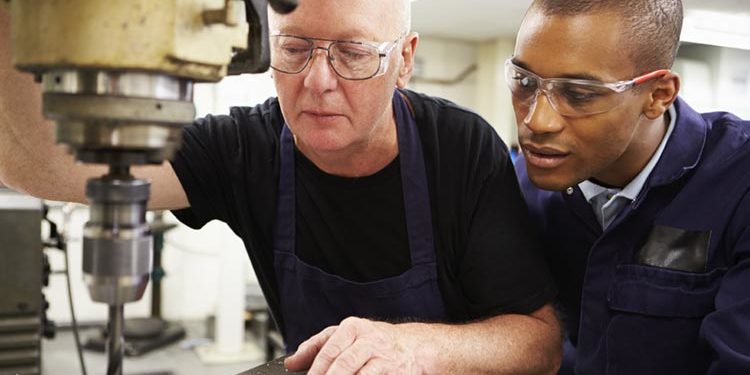 Invecchiamento Forza Lavoro Europa