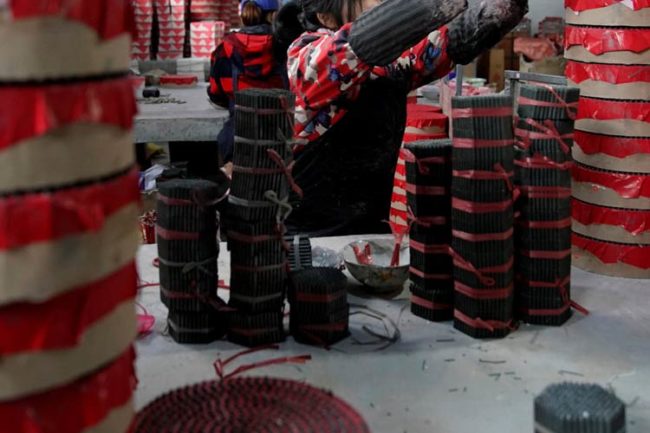 Sicuro Magazine Infortuni Fabbrica Prodotti Pirotecnici