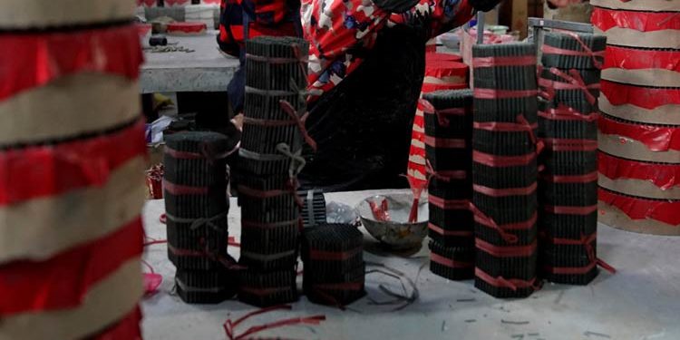 Sicuro Magazine Infortuni Fabbrica Prodotti Pirotecnici