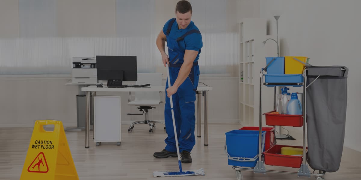 Sicurezza sul Lavoro per le Imprese di Pulizie Sicurezza sul Lavoro per le Imprese di Pulizie