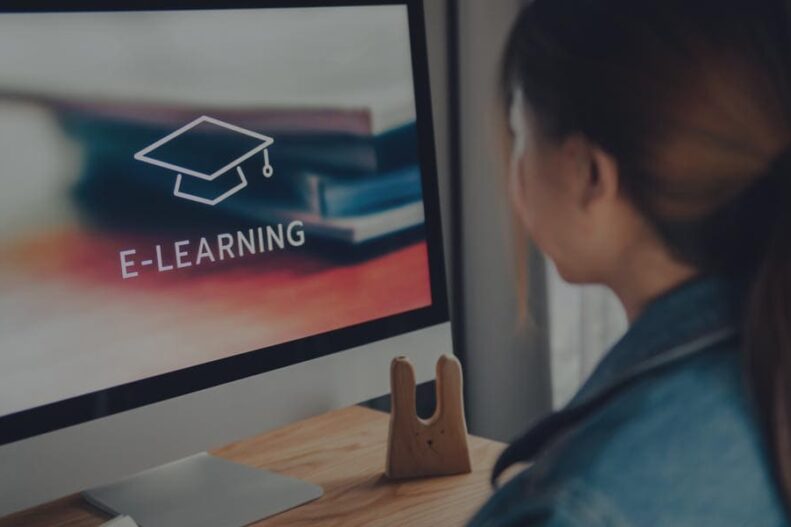 Formazione in e-learning: la Regione Piemonte torna sui propri passi