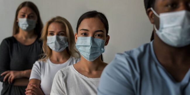 Mascherine: quelle a tre strati sono ottimi dispositivi di protezione